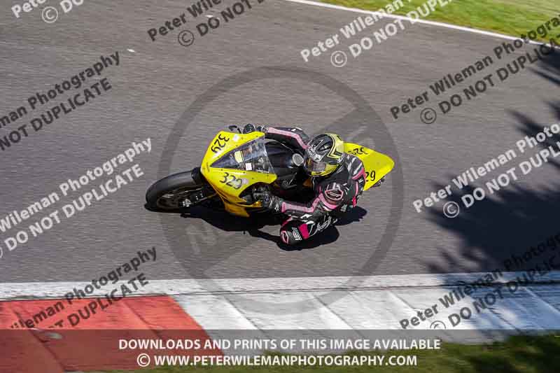 cadwell no limits trackday;cadwell park;cadwell park photographs;cadwell trackday photographs;enduro digital images;event digital images;eventdigitalimages;no limits trackdays;peter wileman photography;racing digital images;trackday digital images;trackday photos